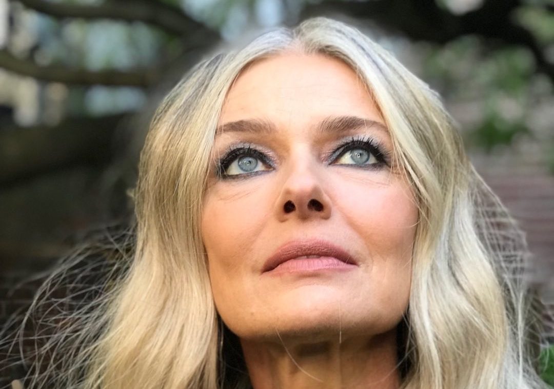 57 year old supermodel Paulina Porizkova Is embracing her age