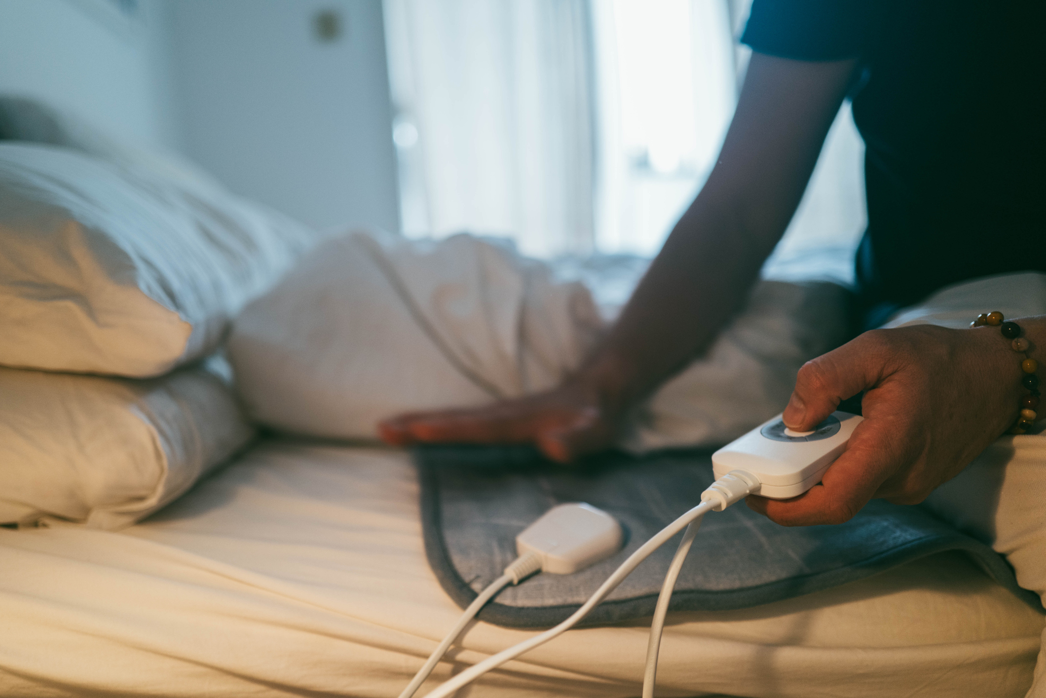 Should you invest in an electric blanket? Exploring the pros and cons...