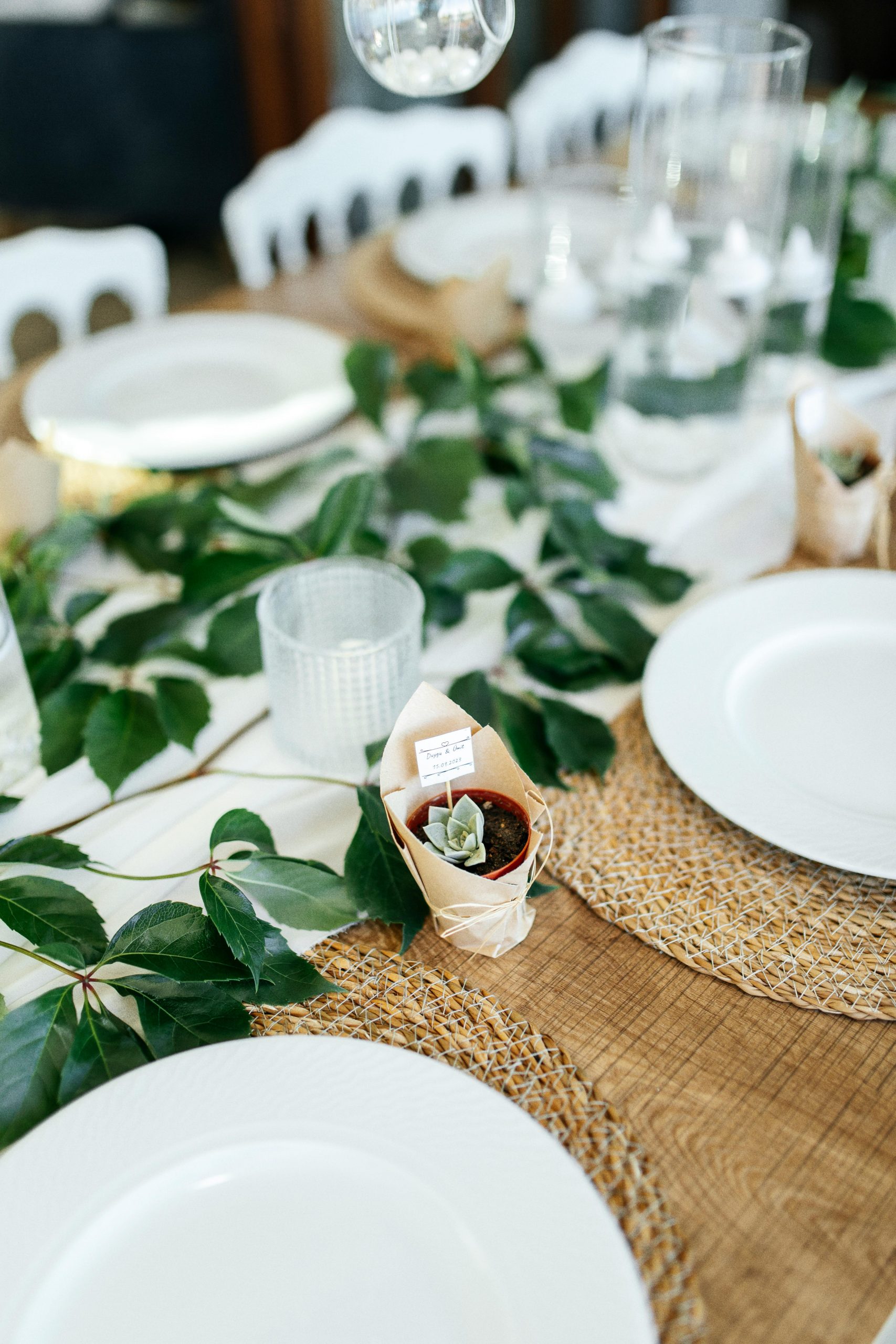 succulent table setting